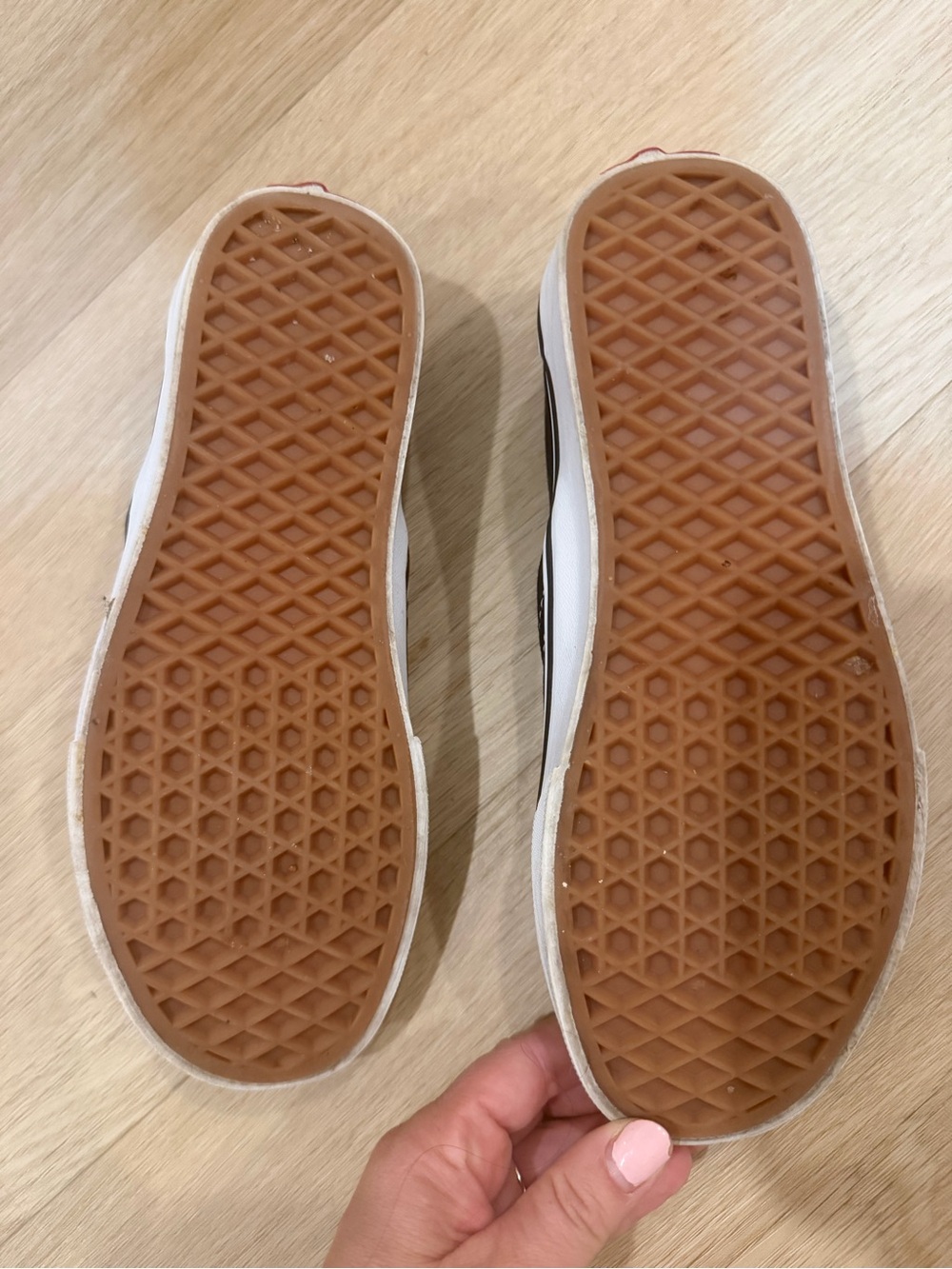 Vans Kids Slip-On Sneakers in Black and White - Picture 3 of 5